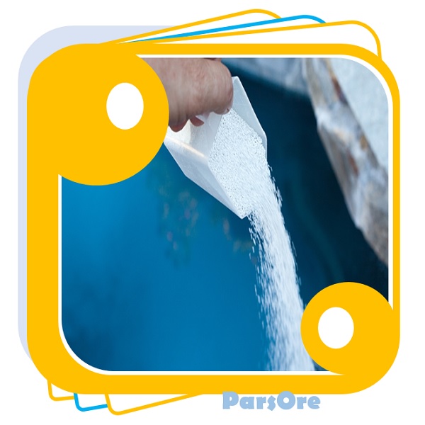 پودر کلر در آب استخر